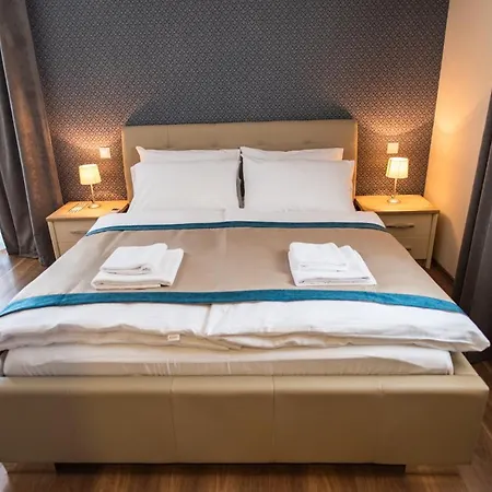 & Distillery Monogram Hotel 4*