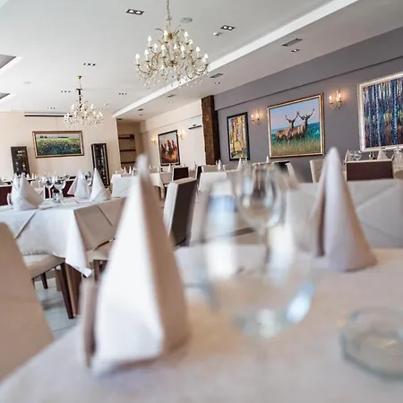 Hotel & Distillery Monogram Gradac (Tutin)